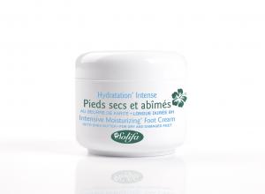 Intensive moisturizing foot cream for dry and damaged feet